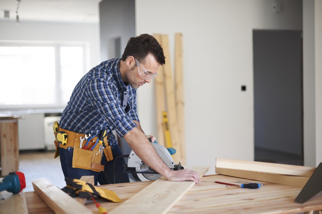 reliable remodeling contractor